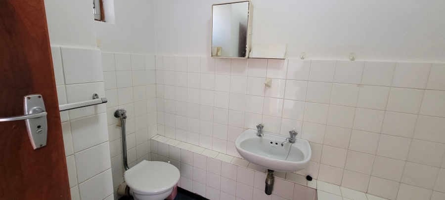 1 Bedroom Property for Sale in Humewood Eastern Cape